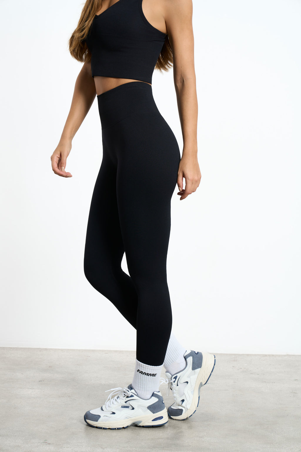 Contour Leggings - for dame - Famme - Leggings