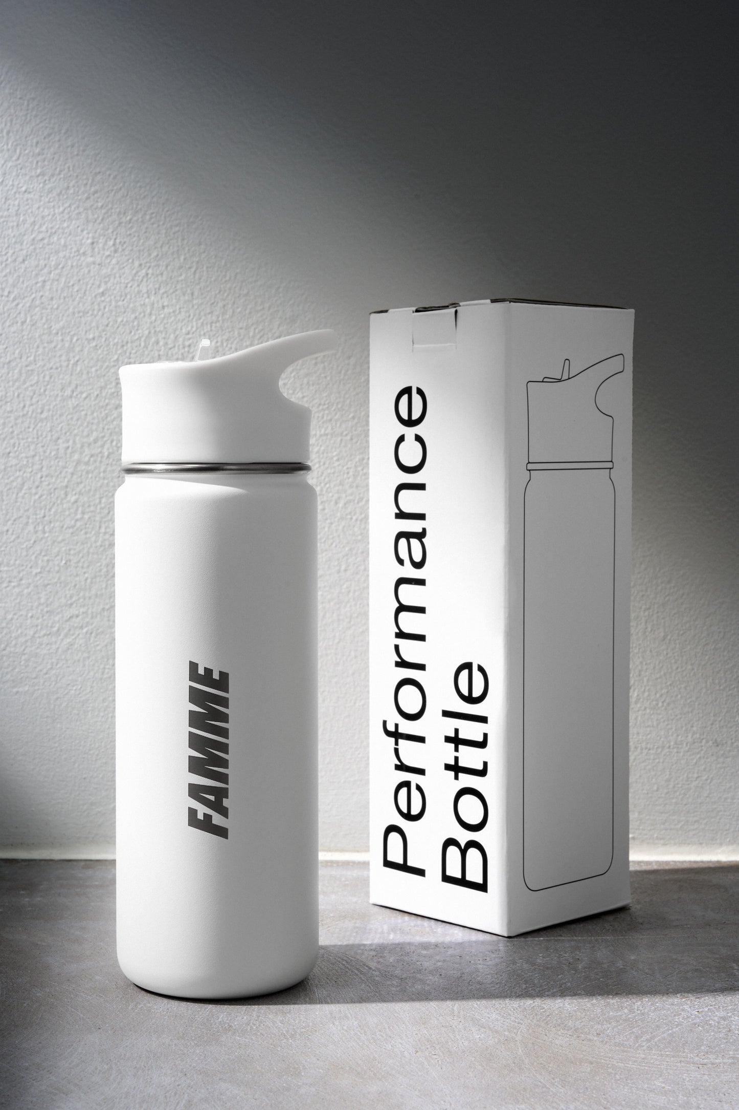 Performance Water Bottle - for dame - Famme - Water Bottle