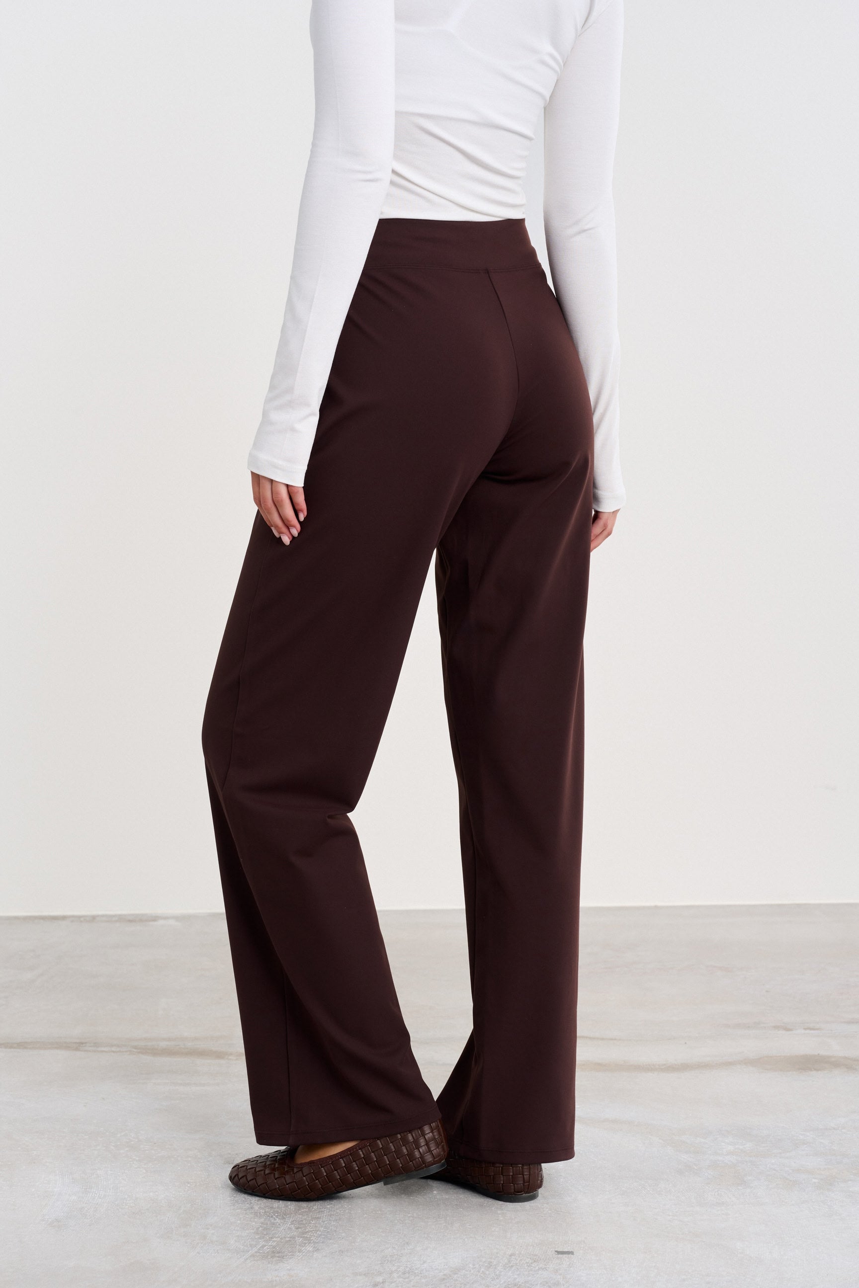 Tailored Relaxed Pants - for dame - Famme - Pants